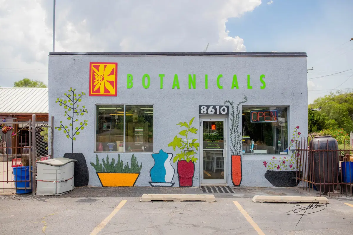botanicals sandy storefront