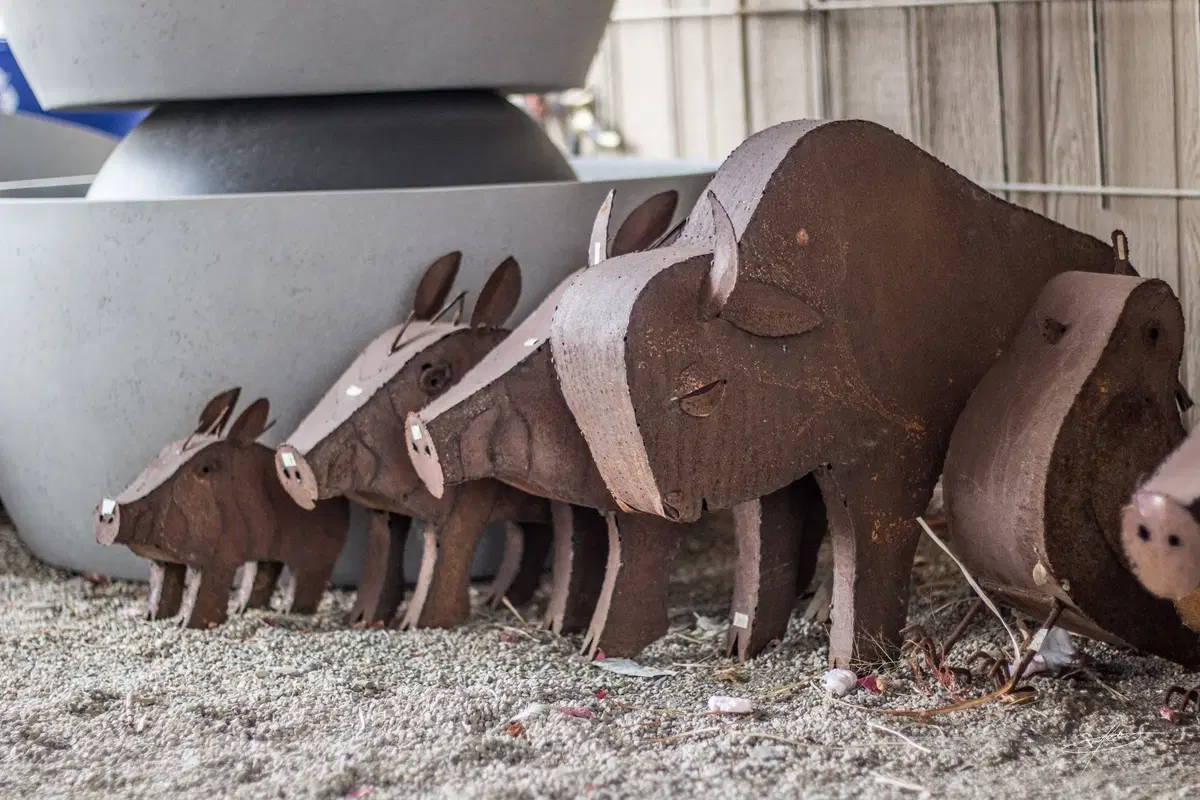rustic metal animal decor